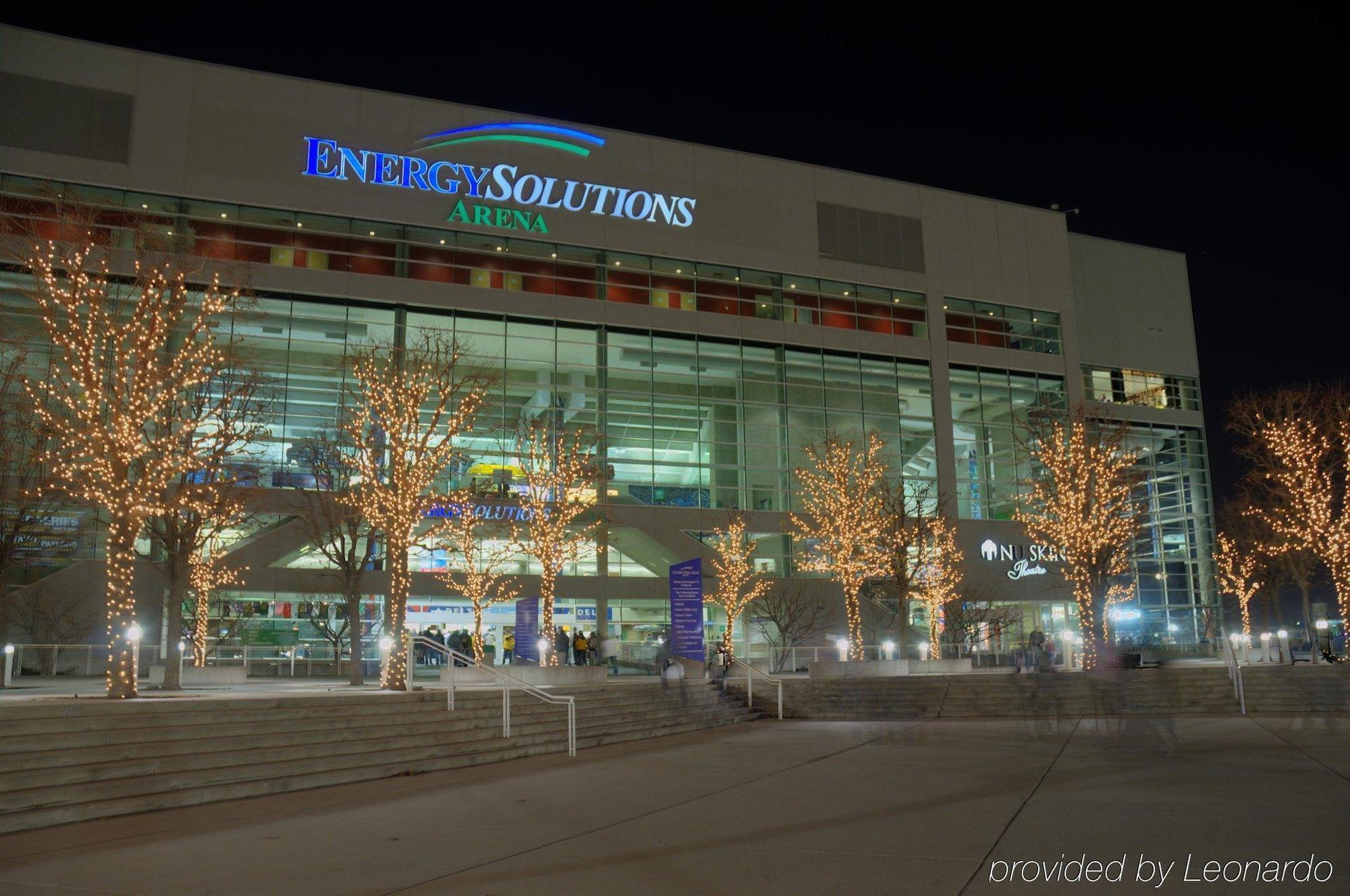 Hotel Express Airport East By Ihg Salt Lake City